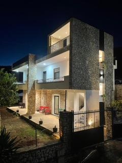 COMFORT GUEST ROOMS Vila HM - Saranda - 4