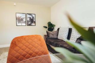 Hen & Chickens Luxury Apartments, Free Parking, By DerBnB - Derby - 3