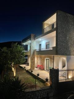 COMFORT GUEST ROOMS Vila HM - Saranda - 6