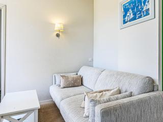 Apartment Château De Kergonano-15 by Interhome - 6