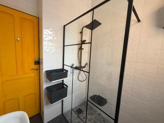 Golden Mermaid Villa, Big Home Amenities - Small Hotel Room Price - 2