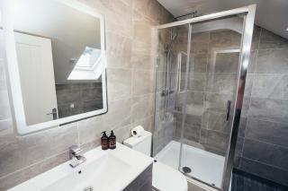 Hen & Chickens Luxury Apartments, Free Parking, By DerBnB - Derby - 6