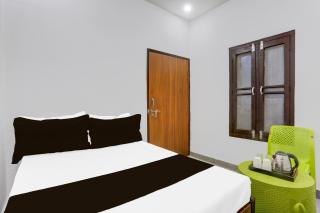 SPOT ON Hotel Royal Inn - Kāshīpur - 1