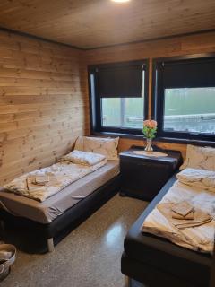 Arctic Sealodge Malangen cabin 4 Sæterbergan - - 9
