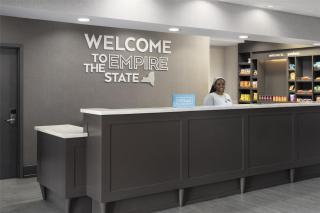 Hampton Inn & Suites Yonkers - Westchester - Yonkers - 2