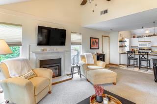 Main Channel Condo w/ Pool Access in Osage Beach - 8