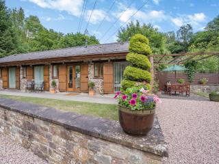 2 Bed in Abergavenny BN187 - Clydach - 9