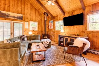 2 Mi to Conway Cozy Cabin with Grill and Yard! - Center Conway - 7