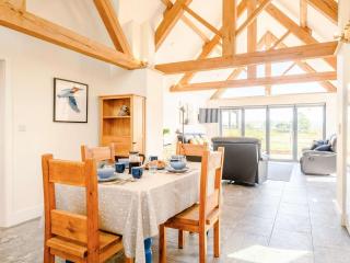 2 Bed in Stourhead 66326 - Kilmington - 1