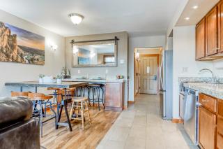 Seventh Mountain Resort Unit 713 - 1