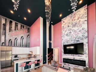 Diamonds Are Forever Bridal Condo in Downtown Nash Walk to Broadway, Heated Pool, Gym, Parking - 4