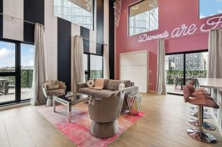 Diamonds Are Forever Bridal Condo in Downtown Nash Walk to Broadway, Heated Pool, Gym, Parking - 3