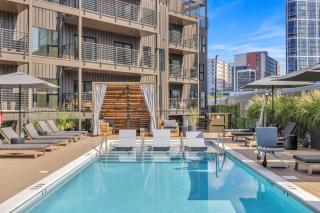 The Wallen Downtown Nashville Walk to Broadway, Parking, Heated Pool, Gym - 8