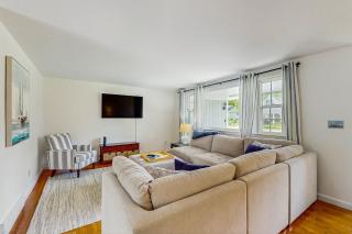 Great Pond Escape - Falmouth - 1