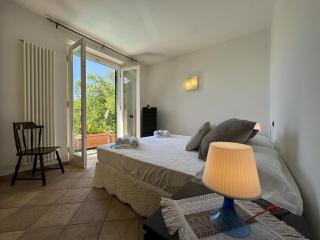Villa Mareluna Stylish Waterfront Villa with Pool Near Sandy Beaches - San Terenzo - 1