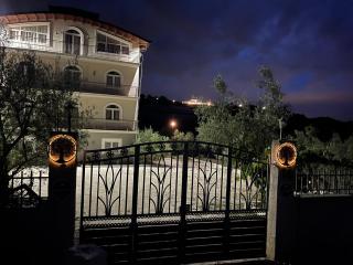 Luna Guest House - Durrës - 0