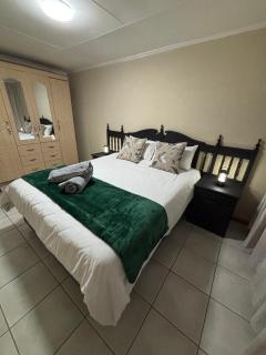 The Hideaway at Roggeveld - Kimberley - 4