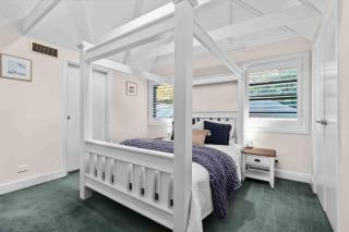 Cams Wharf Hideaway Raffertys Resort - Cams Wharf - 1