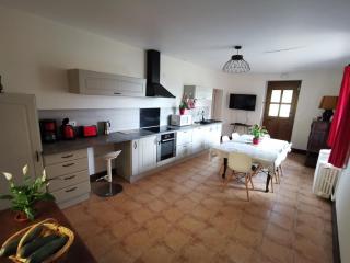 Gîte de Malessard - La Celle-Guénand - 0