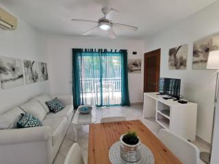 Studio with pool views - 3