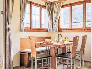 Apartment Chalet Schöpfli by Interhome - Beatenberg - 3