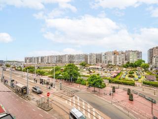 Apartment Bonito with balcony & harbour view by Interhome - 8