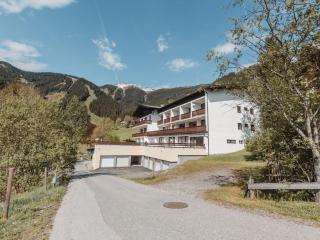 Apartment Sunshine Top 12 by Interhome - Zell am See - 0