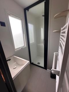4p Lodge centrally located in National Park, Swimming pool 63 - Wateren - 7