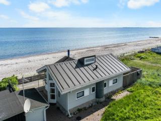 Holiday Home Amila - 10m from the sea by Interhome - Otterup - 0