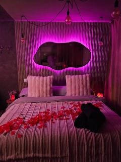 Ecrin des Alpes, Jacuzzi, Netflix, Ambiance chalet - Saint-Étienne - 0