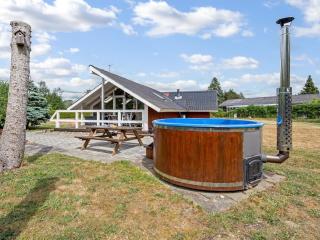 Holiday Home Ylvie - 500m from the sea by Interhome - Dannemare - 0