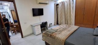Specious 3BHK Apartment with Balcony relaxing vibe - Jāmb - 7