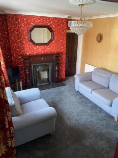 Railway Bar Apartment - Poyntz Pass - 5
