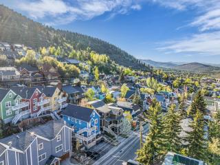 5BR Park City Retreat Hot Tub, Walk to Main St! - Park City - 6