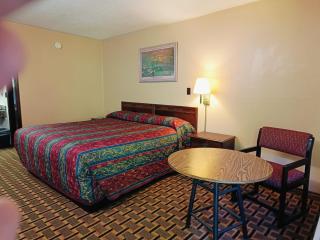 Victorian Inn Athens TX - 1