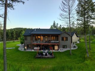 Luxe Lakeside New Build by Flathead Lake Speakeasy - 2