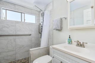 Big Island Kona Plaza 301 by Coldwell Banker Island Vacations - 8