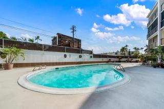 Big Island Kona Plaza 301 by Coldwell Banker Island Vacations - 4
