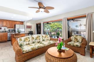 Big Island Kona Plaza 301 by Coldwell Banker Island Vacations - 3