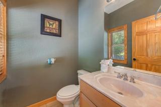 Golden Oak Lodge by Stony Brook Cabins - 6