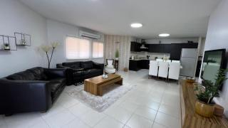 פנינת טבריה - Tiberias - 1
