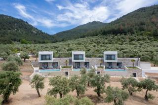 Thea Luxury Living - Pachis - 4