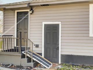 Seven Pines Retreat Peaceful, Stocked Home in White Hall - Pine Bluff - 2