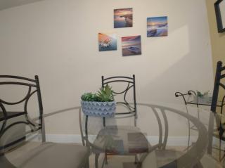 Chic 2 Bedroom Miami Apt Close Downtown W Parking - Miami - 2