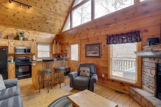 Lovers Lake by Venture Smoky Mountains - Sevierville - 1