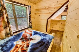 Lucky Eagle by Venture Smoky Mountains - 1
