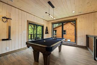 Modern Mountain Tranquility by Venture Smoky Mountains - 9