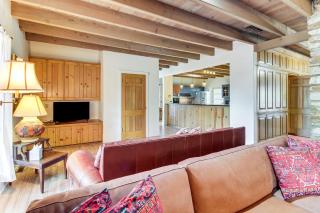 3 Mi to Zoo and Garden ABQ Home with Heated Pool! - 1