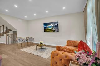 Luxury Niagara 3 Bdr Townhouse /Garage - Niagara Falls - 6
