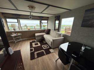 Caravan - Banff - 1